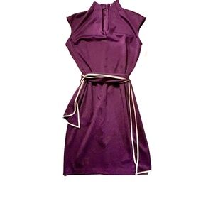 NEW YORK & COMPANY STRETCH: Purple Sleeveless V-Shape Wrap Dress with a Zipper